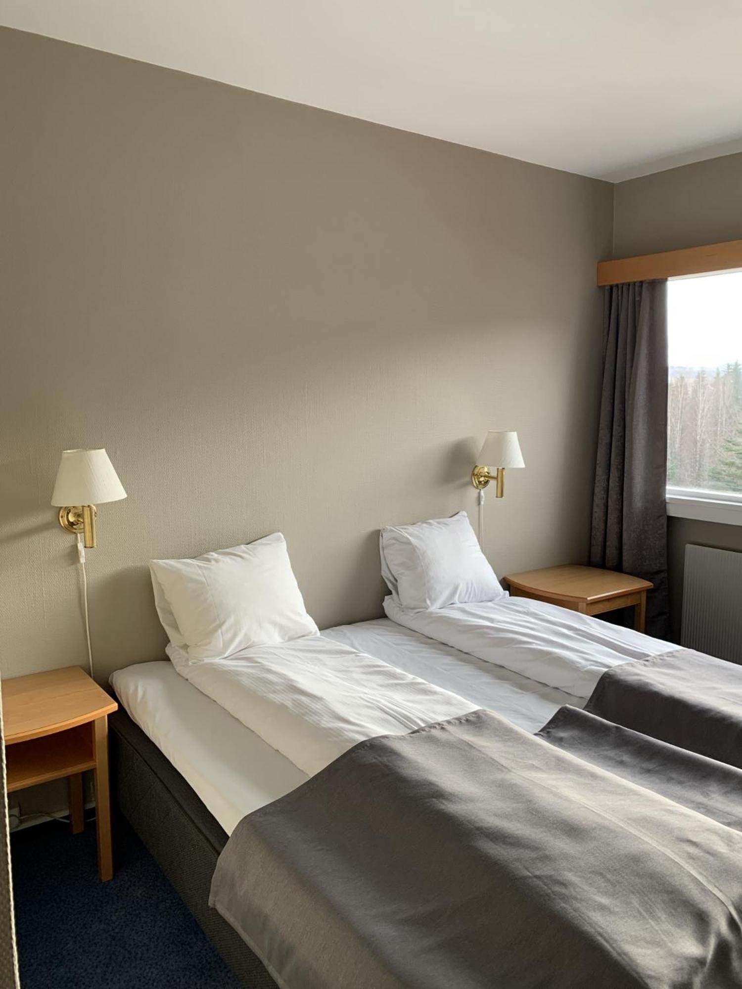 Biri Honne Hotell מראה חיצוני תמונה