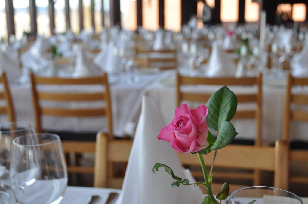Biri Honne Hotell מראה חיצוני תמונה