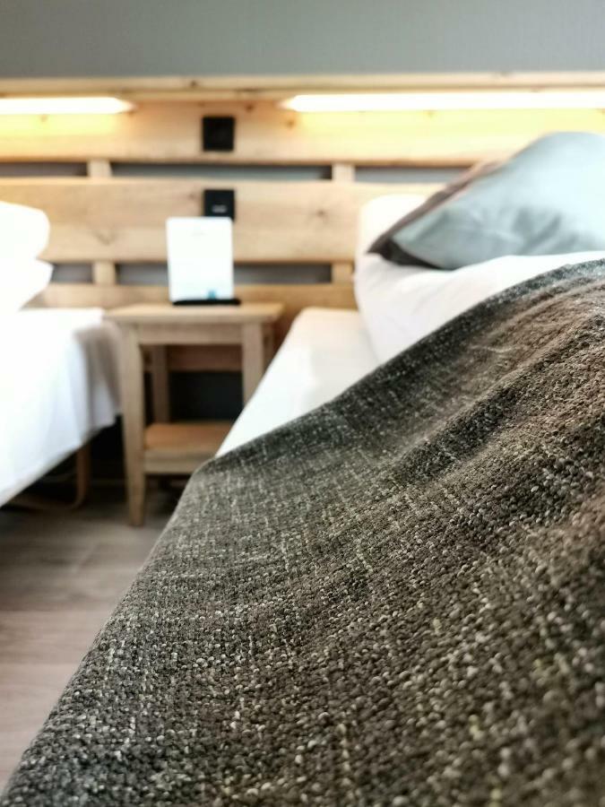 Biri Honne Hotell מראה חיצוני תמונה